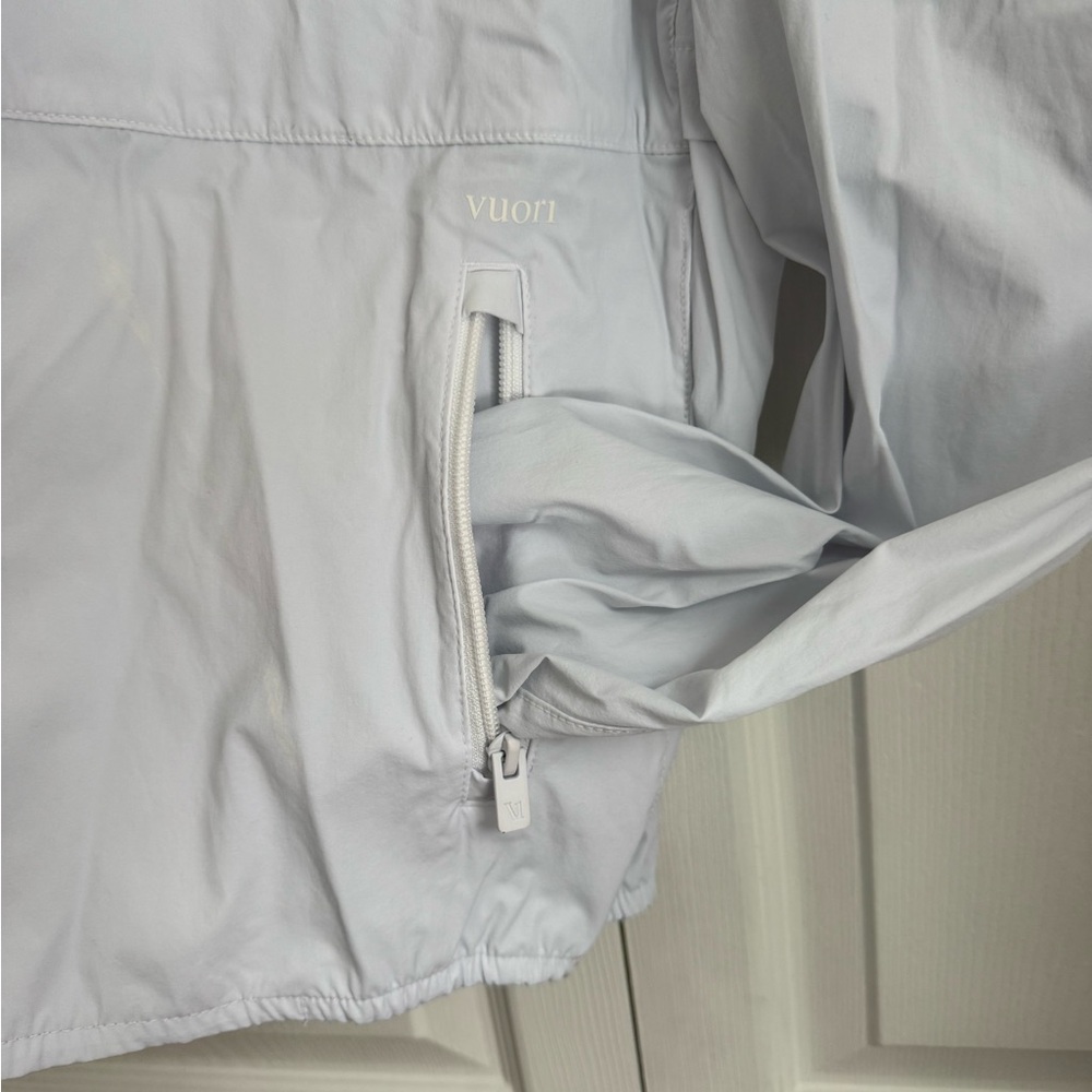 Vuori Renew Trainer Shell, White, Medium - Picture 4 of 4